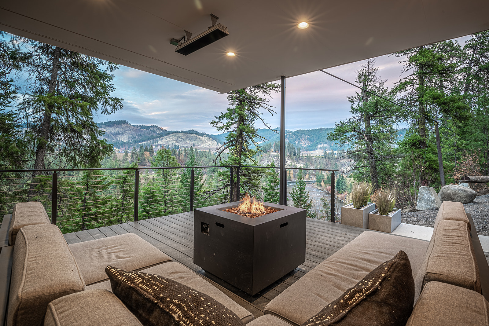 The Overlook — deck fire pit with mountain views